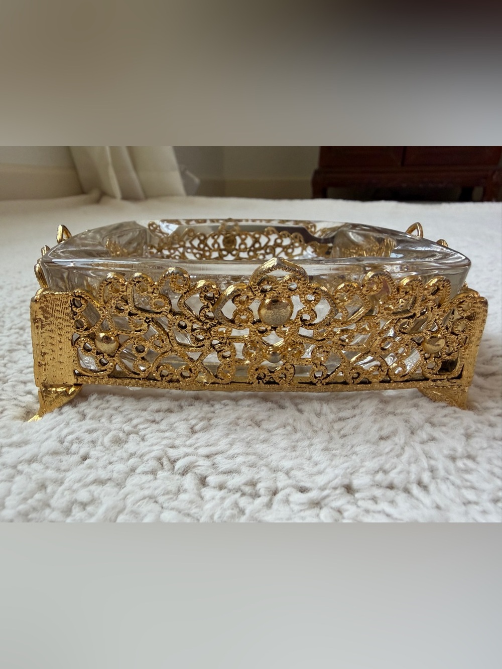 Vintage Ashtray With Gold Tone Ormolu Filigree Footed Stand Hollywood Regency - Picture 8 of 11